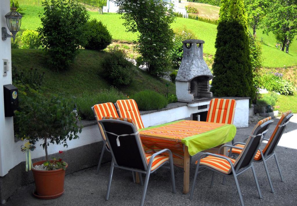 Haus Loeger Apartments Pyhrn Priel فينديشغارشتن المظهر الخارجي الصورة
